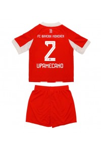 Bayern Munich Dayot Upamecano #2 Babyklær Hjemme Fotballdrakt til barn 2025-26 Korte ermer (+ Korte bukser)